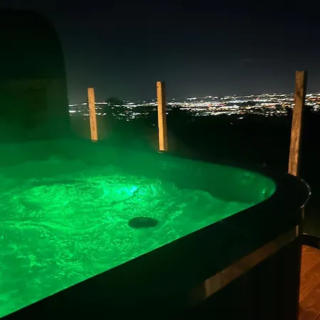 Sky Gazer In The Woods Casa vacanze *